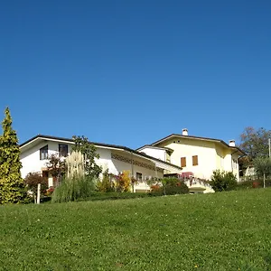 La Rua Carre